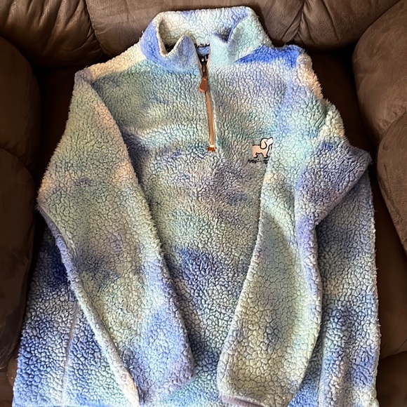 Puppy love Sherpa - Picture 1 of 4